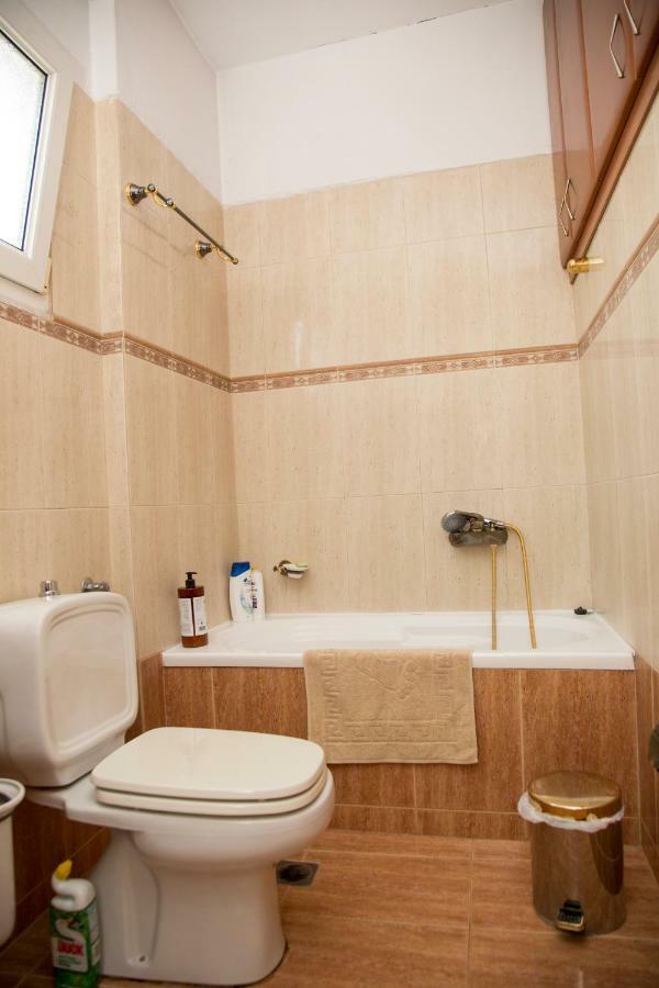 Veta'S Spacious Central Apartment Serres Exterior photo